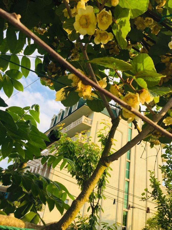 National Hotel Kobuleti ภายนอก รูปภาพ