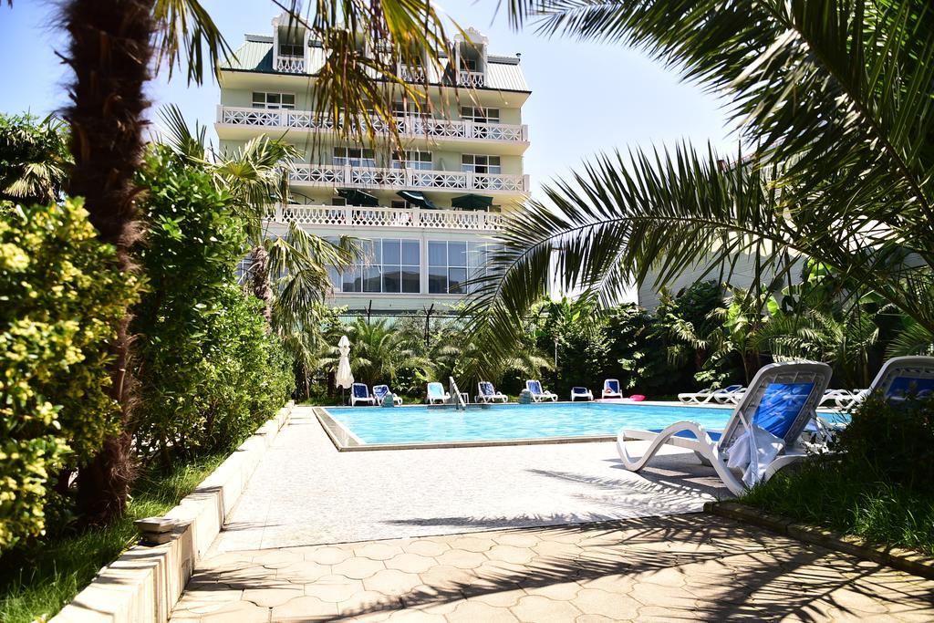 National Hotel Kobuleti ภายนอก รูปภาพ