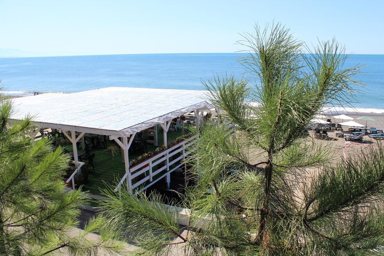 National Hotel Kobuleti ภายนอก รูปภาพ