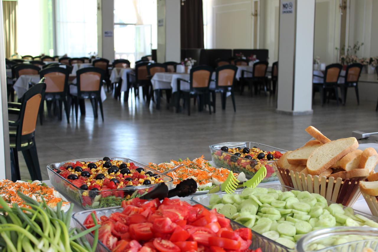 National Hotel Kobuleti ภายนอก รูปภาพ