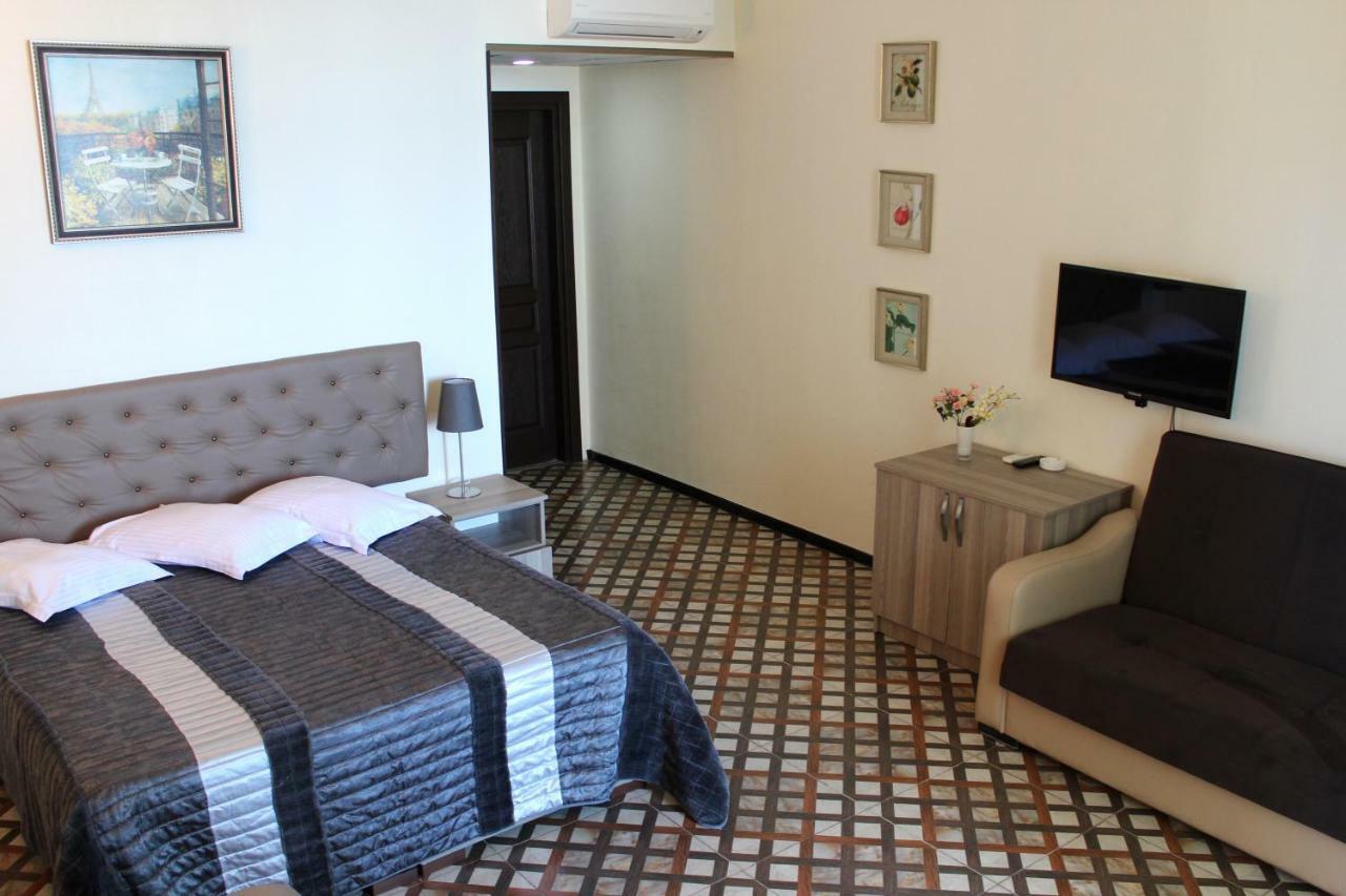 National Hotel Kobuleti ภายนอก รูปภาพ